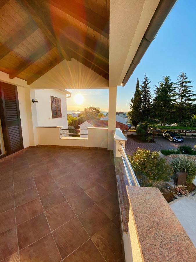 Apartmani Svemir دراغ المظهر الخارجي الصورة