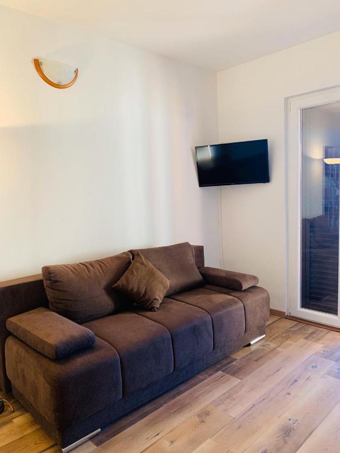 Apartmani Svemir دراغ المظهر الخارجي الصورة