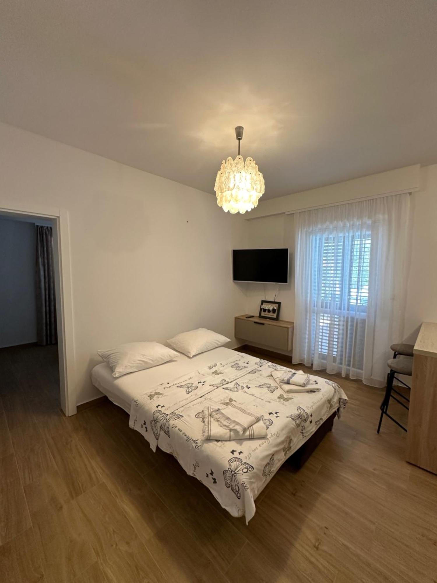 Apartmani Svemir دراغ المظهر الخارجي الصورة